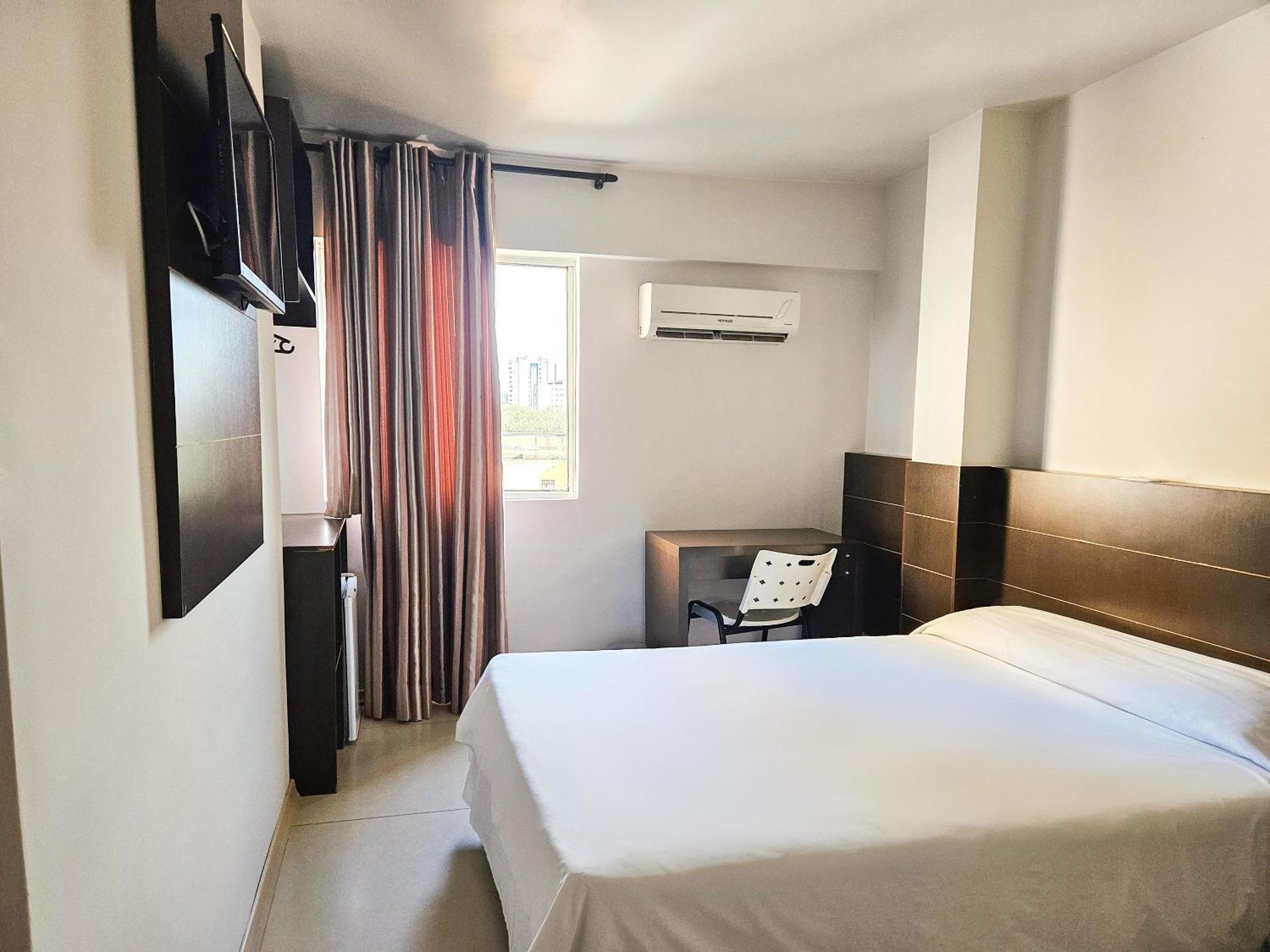 Clh Hotel